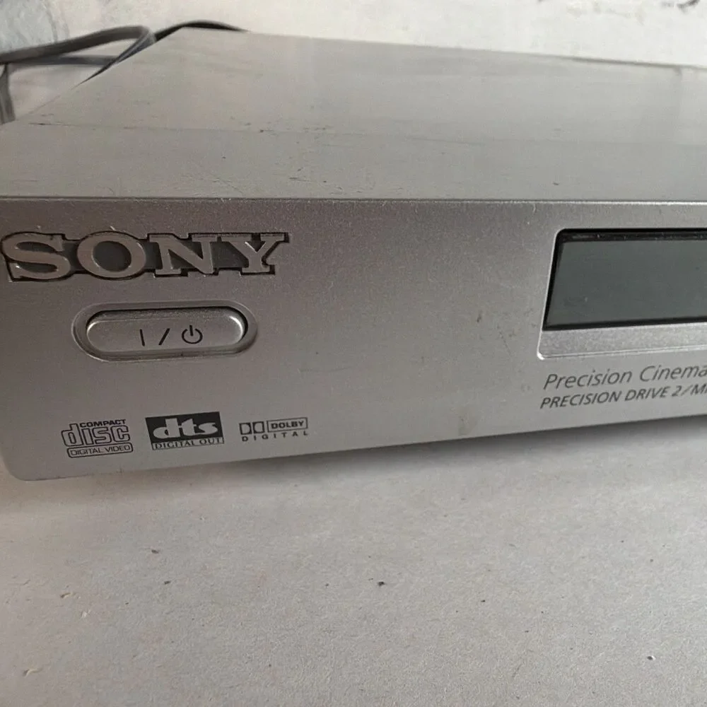 Sony DVP-NS725P DVD Player w/ Progressive Scan, MP3 Playback, CD/DVD, Silver